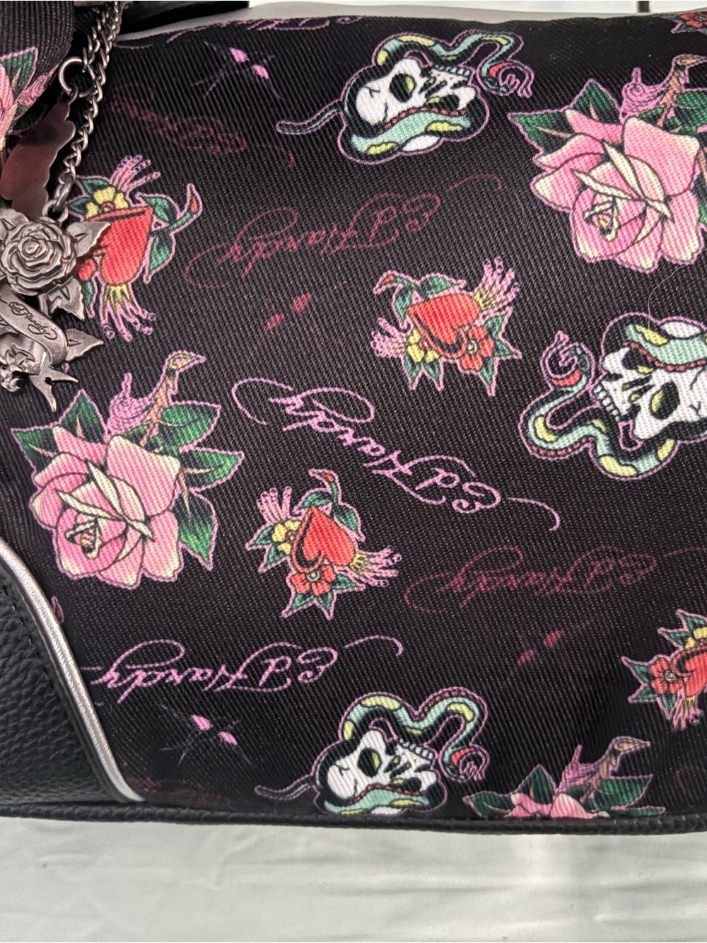 Ed hardy studded love shoulder bag - Picture 4 of 6